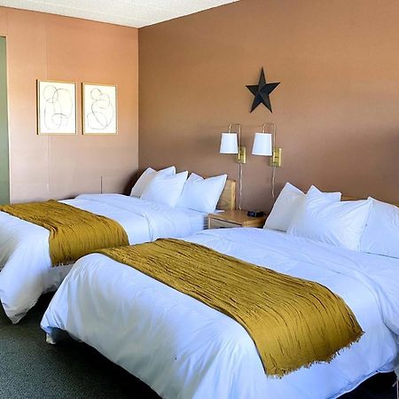 The Benson Motel - Benson, Mn - Us-12 Hwy 외부 사진