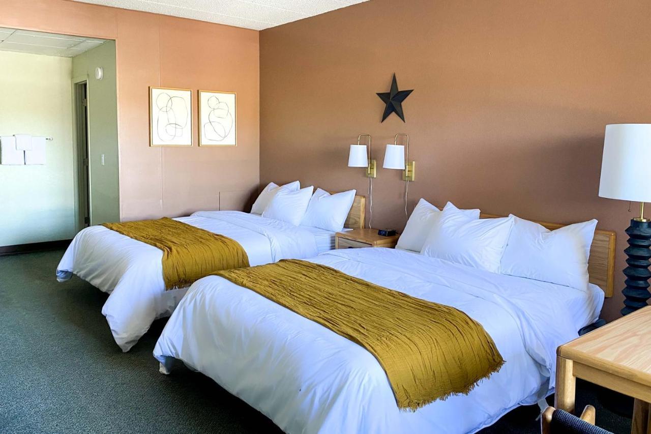The Benson Motel - Benson, Mn - Us-12 Hwy 외부 사진